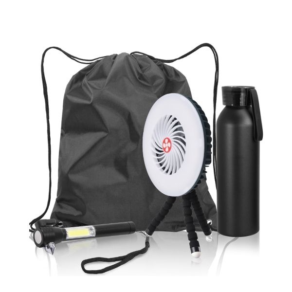 סט הכולל: 
פנס חירום FORCELIGHT עם שובר שמשות וחותך חגורות +
מאוורר פנס סולארי נטען עם מגוון אפשריות העמדה +
בקבוק אלומיניום עם רצועת אחיזה 650ML +
תיק שרוכים עשוי ניילון. 